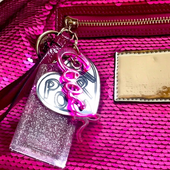 💕💕❤️❤️❤️❤️COPY - Coach “poppy” sequin fuchsia bag. Used once. - Picture 2 of 5